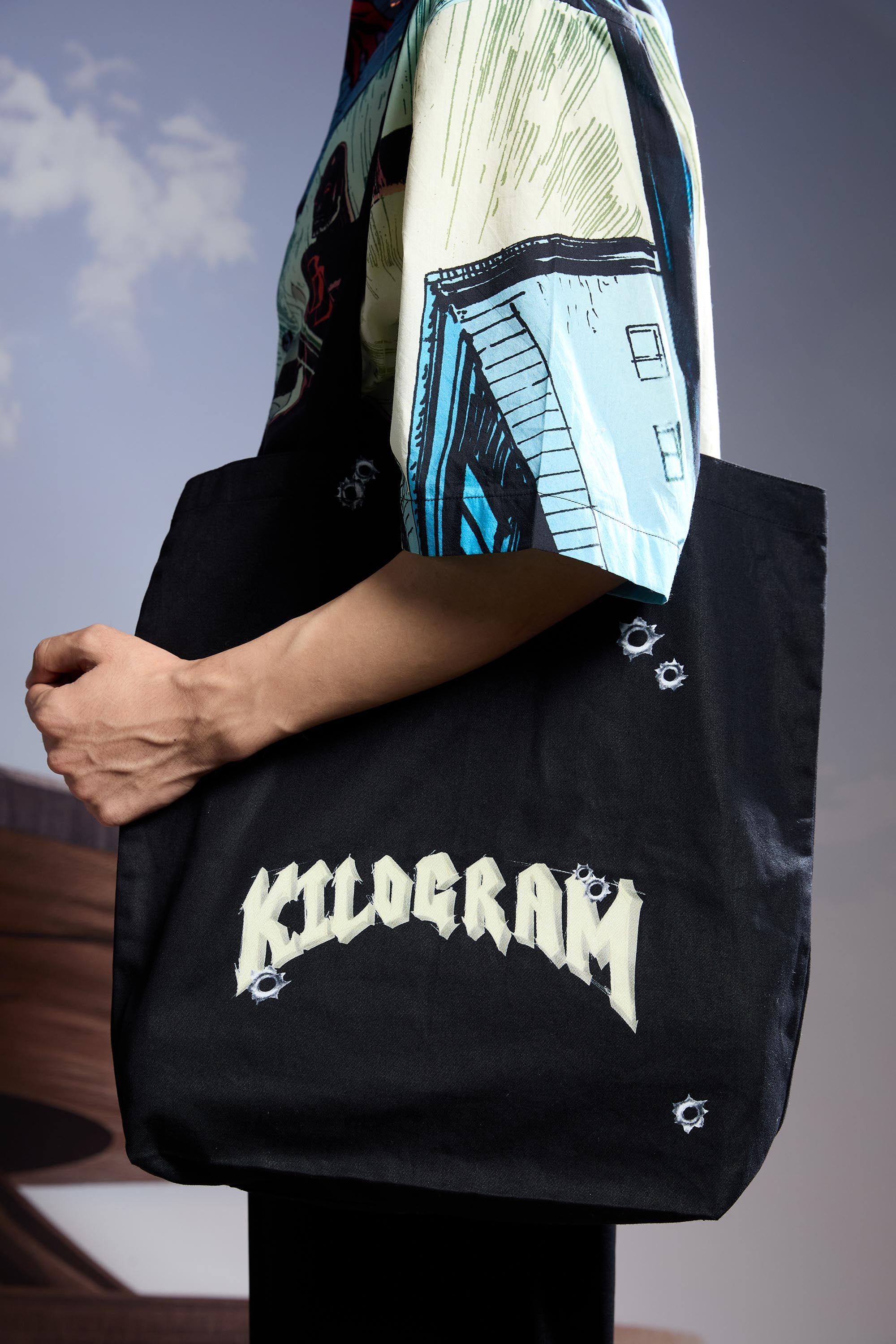 GRAVEMARK' TOTE BAG