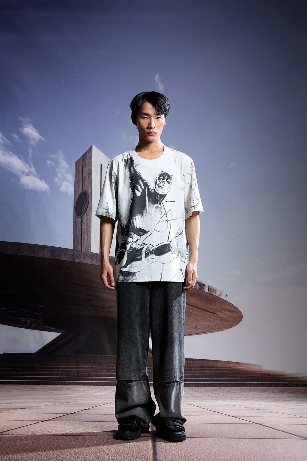 STRAYLIGHT' T-SHIRT