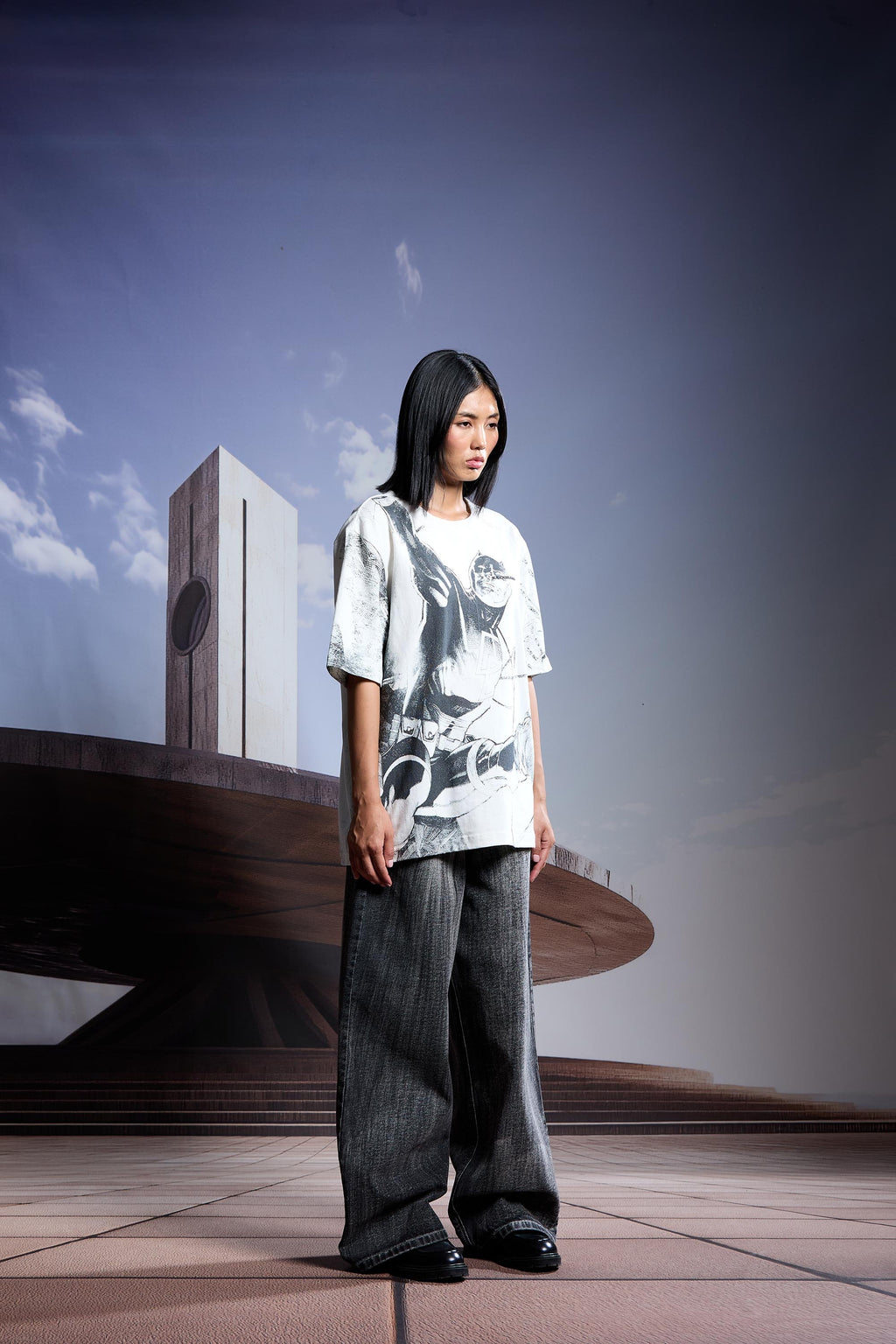 STRAYLIGHT' T-SHIRT