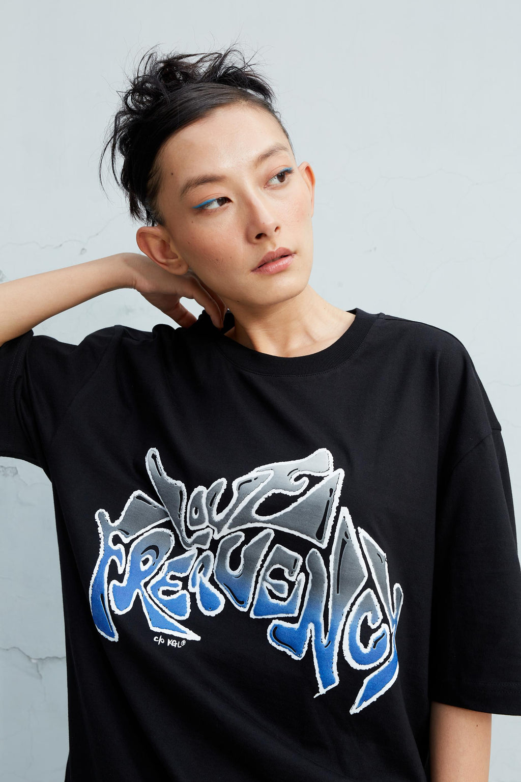 LOVE FREQUENCY' TEE