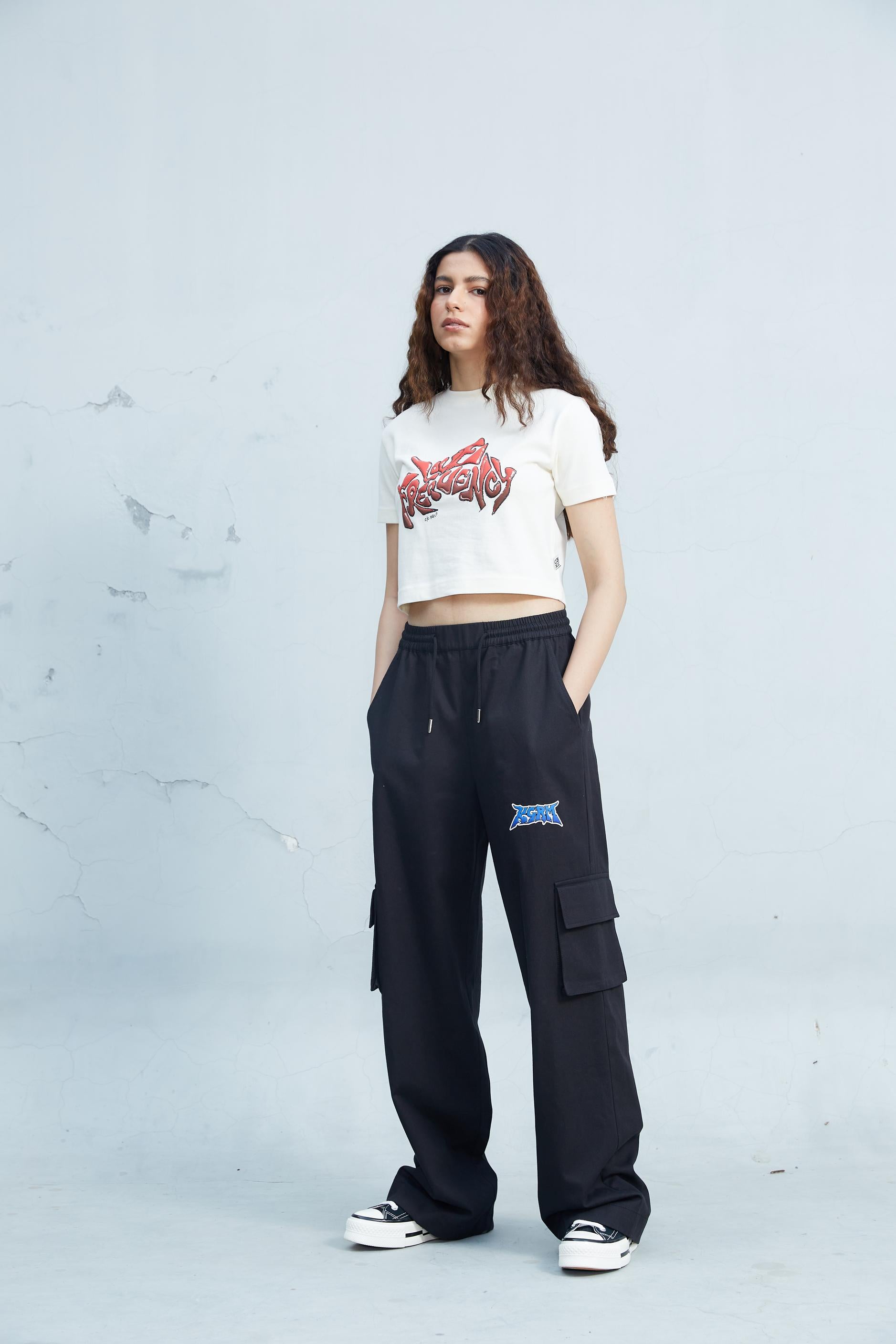 LOVE FREQUENCY' CROPPED TEE