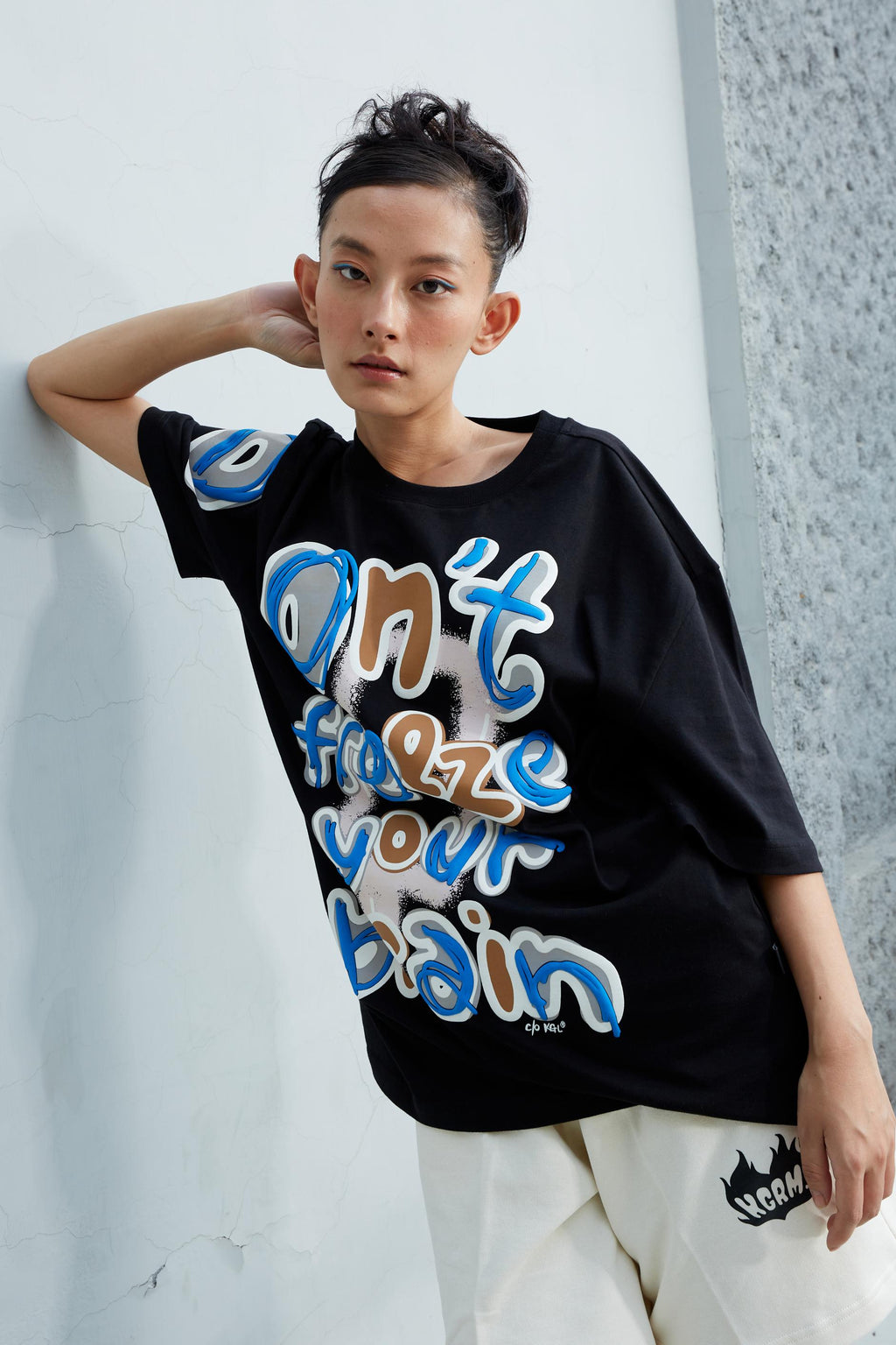 DON'T FREEZE YOUR BRAIN' TEE