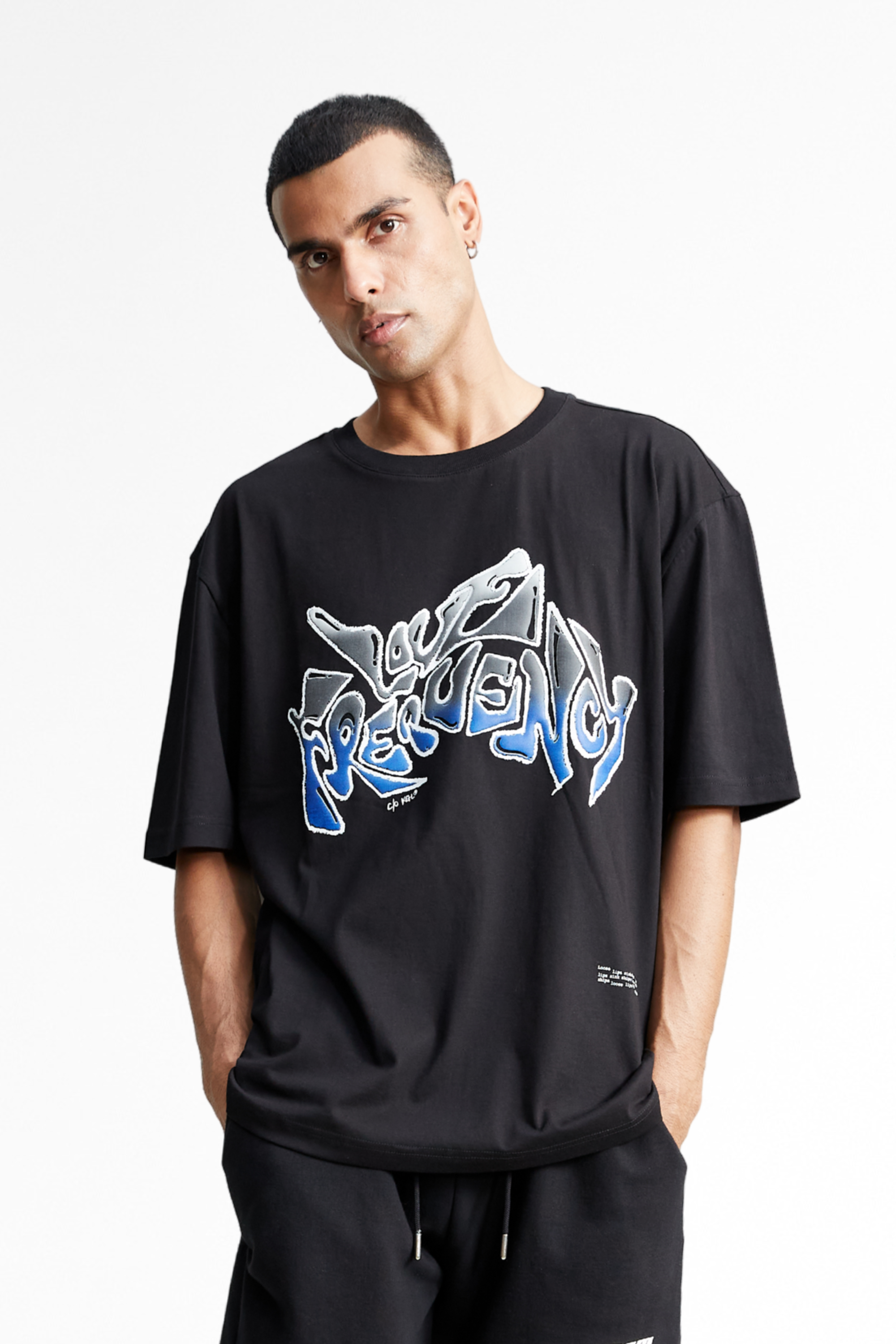 LOVE FREQUENCY' TEE